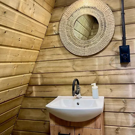 Кемпинг Metropolis Campglamping