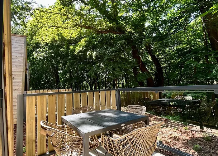 Metropolis Campglamping Campeggio *