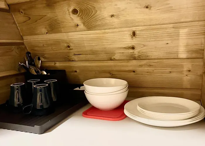 Metropolis Campglamping Parque de Campismo *